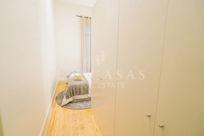 Apartamento T2 para Arrendamento em Cedofeita, Santo Ildefonso, Sé, Miragaia, São Nicolau e Vitória