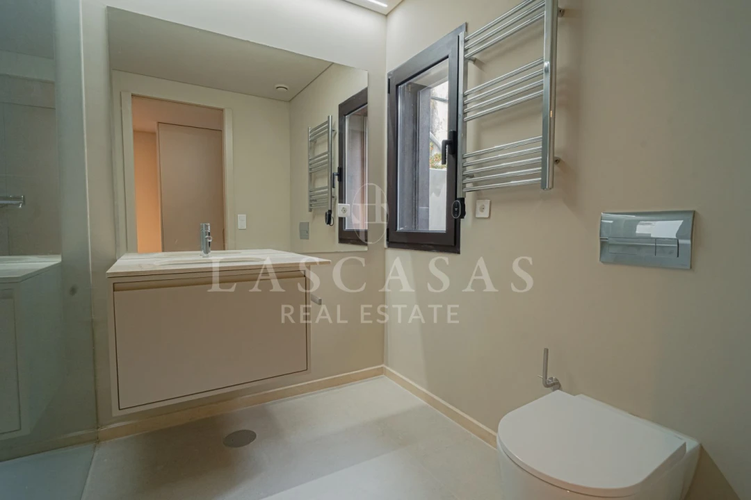 Apartamento T1 para Venda em Cedofeita, Santo Ildefonso, Sé, Miragaia, São Nicolau e Vitória Foto 7