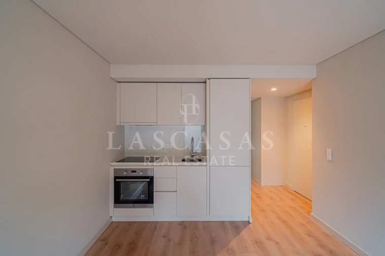 Apartamento T1 para Venda em Cedofeita, Santo Ildefonso, Sé, Miragaia, São Nicolau e Vitória Foto 6