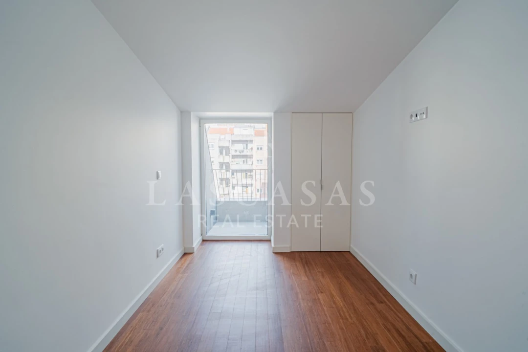 Apartamento T3 para Venda em Arroios Foto 5