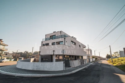 Moradia T5 para Venda em Madalena