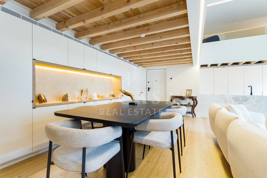 Apartamento T2 para Venda em Santo António Foto 11