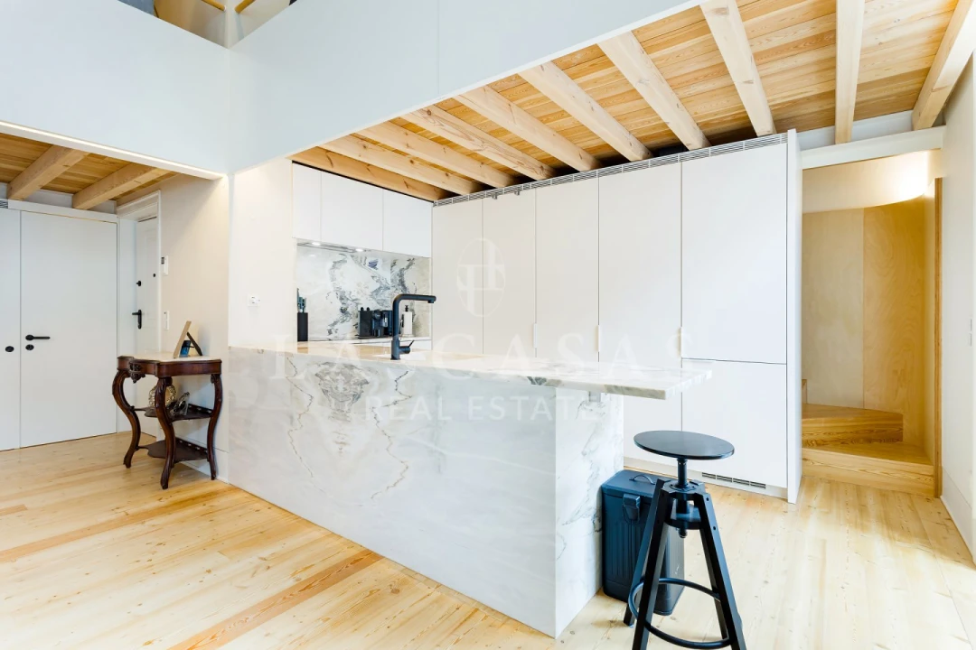 Apartamento T2 para Venda em Santo António Foto 13