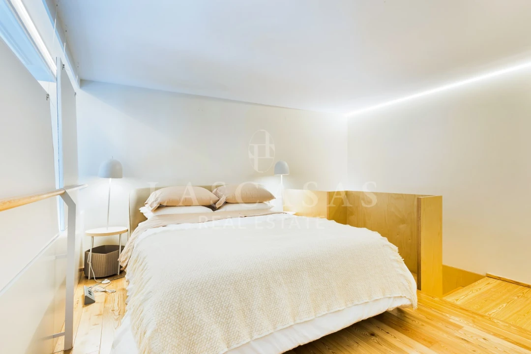 Apartamento T2 para Venda em Santo António Foto 20