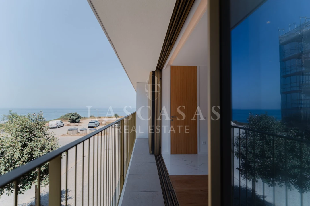 Apartamento T2 para Venda em Canidelo Foto 3