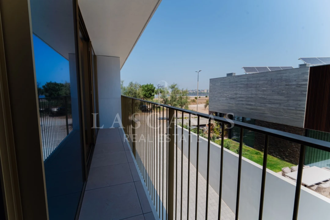 Apartamento T2 para Venda em Canidelo Foto 16