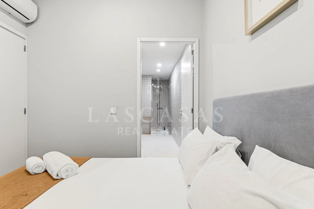 Apartamento T1 para Venda em Cedofeita, Santo Ildefonso, Sé, Miragaia, São Nicolau e Vitória Foto 14