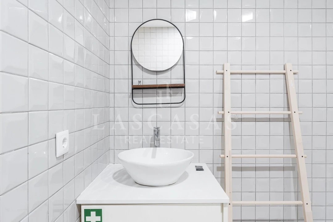Apartamento T1 para Venda em Cedofeita, Santo Ildefonso, Sé, Miragaia, São Nicolau e Vitória Foto 15