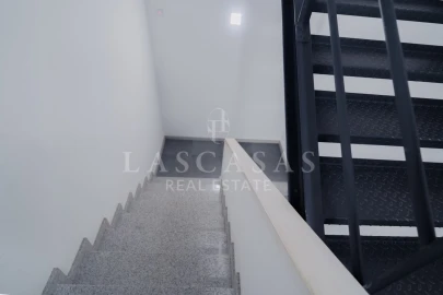 Armazém para Venda em Frazão Arreigada