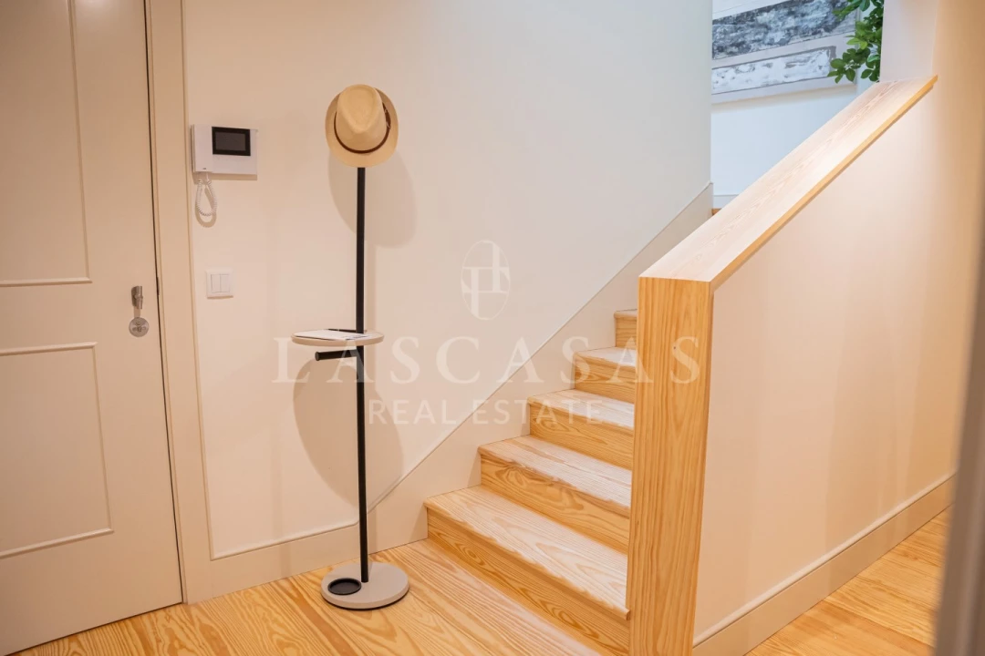 Apartamento T2 para Venda em Cedofeita, Santo Ildefonso, Sé, Miragaia, São Nicolau e Vitória Foto 4