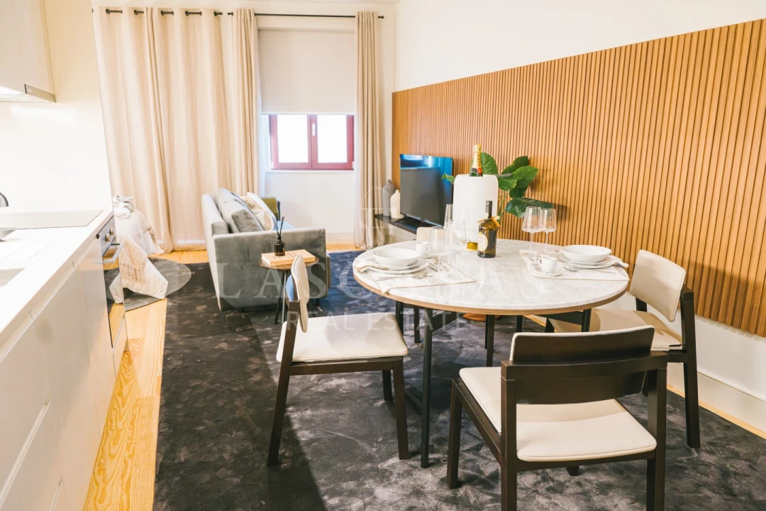 Apartamento para Venda em Cedofeita, Santo Ildefonso, Sé, Miragaia, São Nicolau e Vitória Foto 4