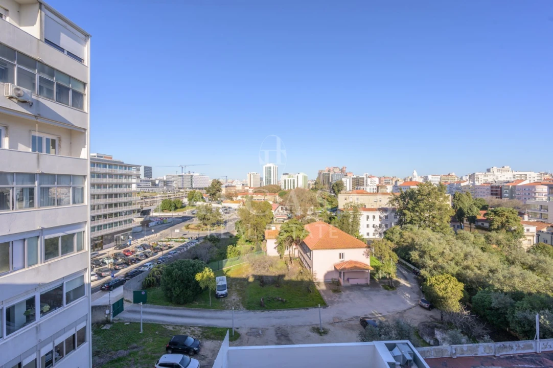 Apartamento T2 para Venda em Avenidas Novas Foto 38