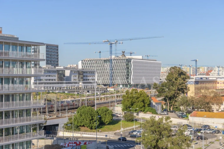Apartamento T2 para Venda em Avenidas Novas Foto 42