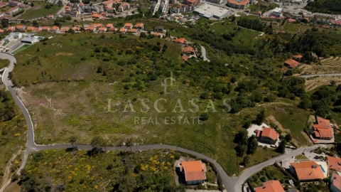 Terreno para Venda em Lamego (Almacave e Sé)