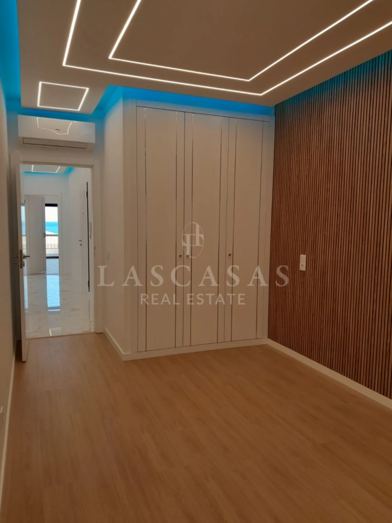 Apartamento T3 para Venda em Quarteira Foto 11