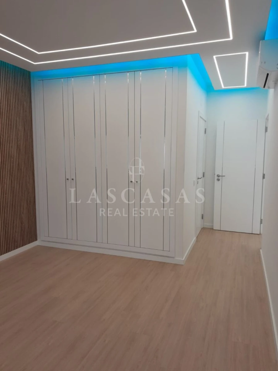 Apartamento T3 para Venda em Quarteira Foto 10