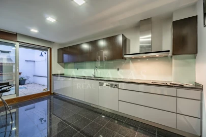 Moradia T5 para Venda em Gondomar (São Cosme), Valbom e Jovim