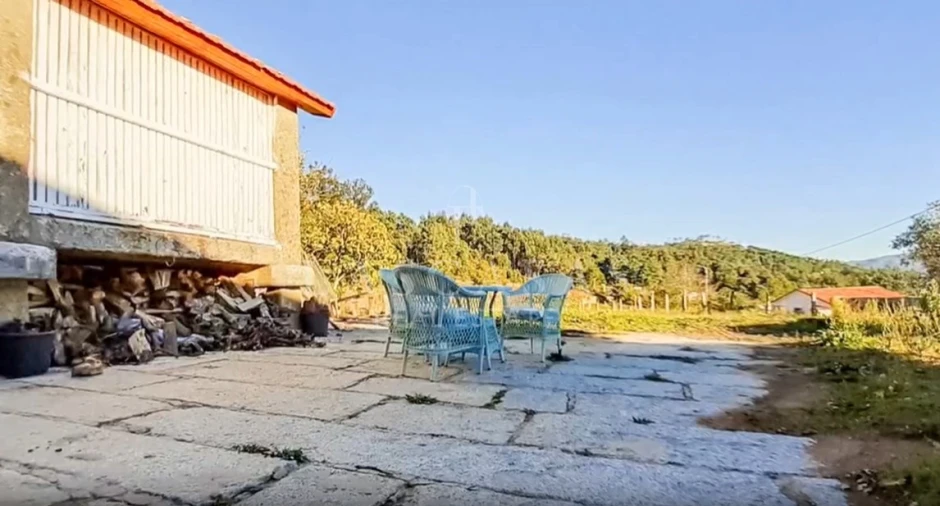 Moradia T5 para Venda em Gestaço Foto 25