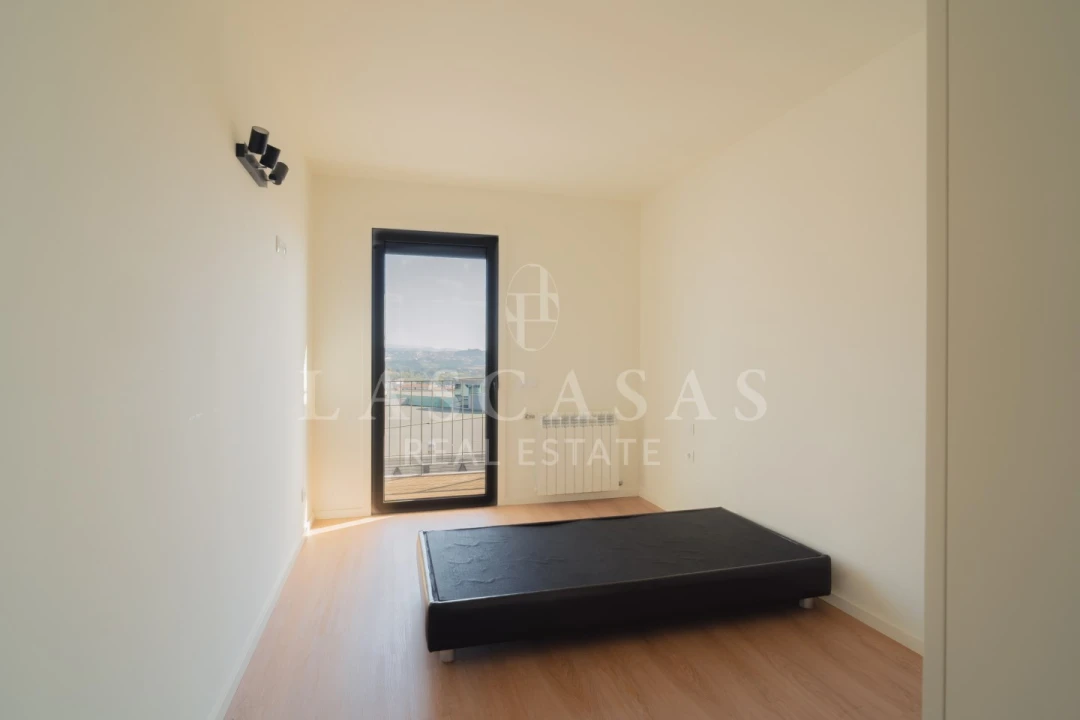 Apartamento T3 para Venda em Campanhã Foto 14