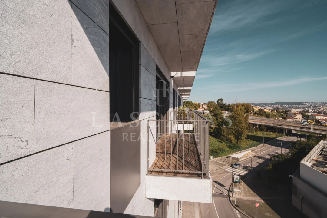 Apartamento T3 para Venda em Campanhã Foto 32