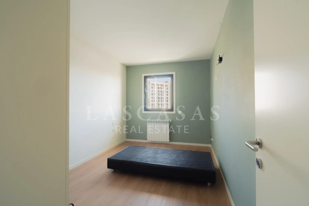 Apartamento T3 para Venda em Campanhã Foto 10