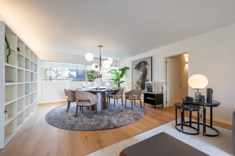 Apartamento T3 para Venda em Areeiro Foto 11