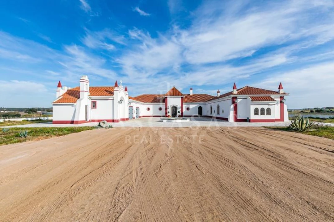 Quinta T8 para Venda em Redondo Foto 1