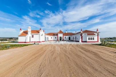 Quinta T8 para Venda em Redondo