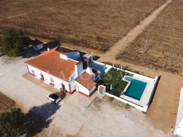 Quinta T8 para Venda em Redondo