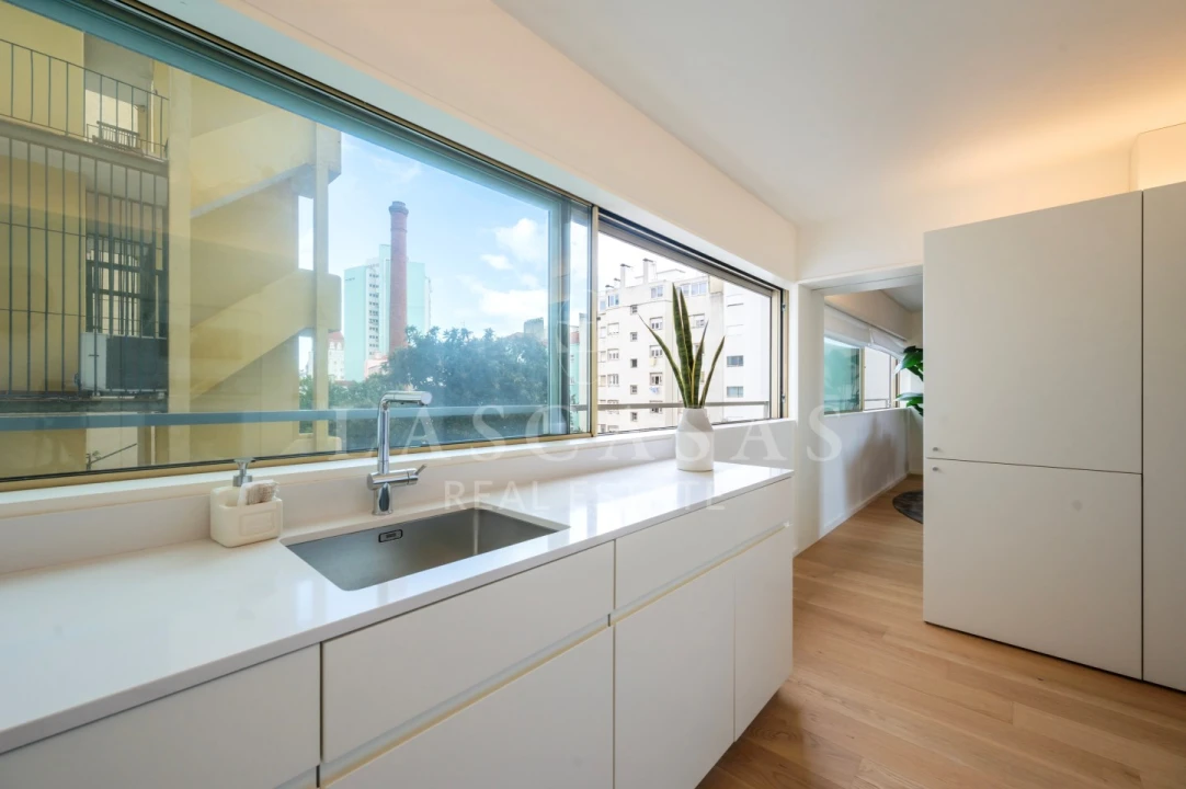 Apartamento T3 para Venda em Areeiro Foto 17