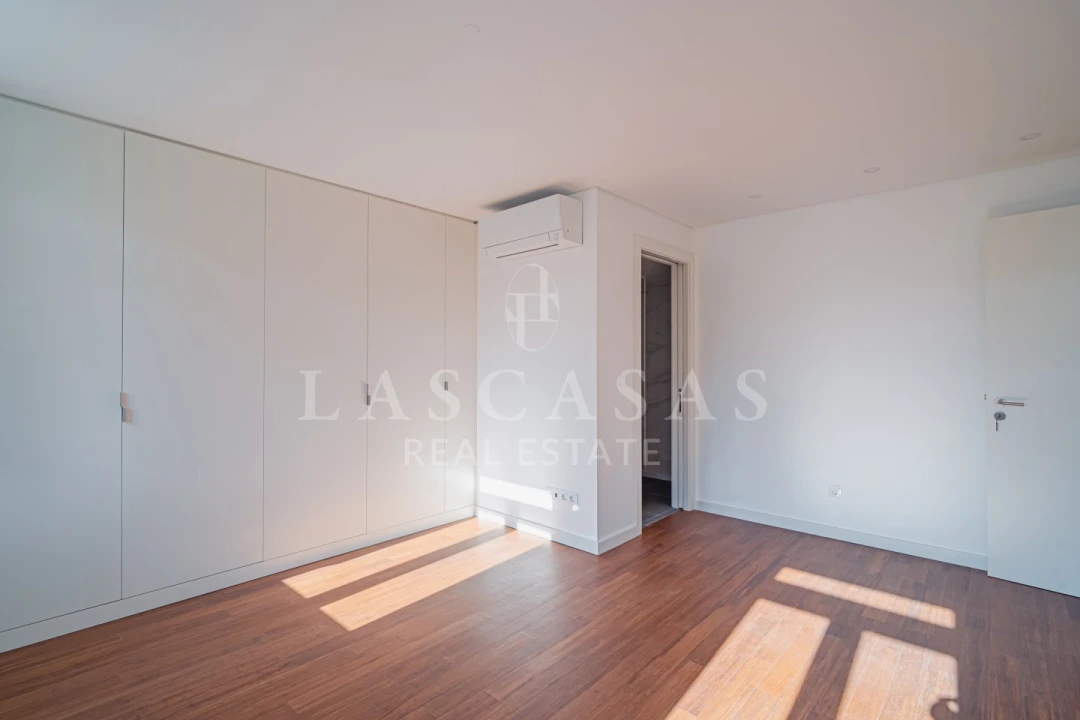 Apartamento T2 para Venda em Arroios Foto 16