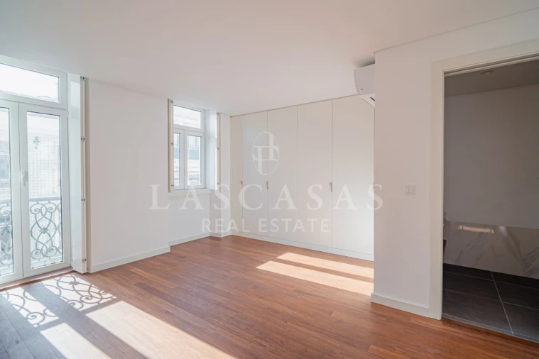 Apartamento T2 para Venda em Arroios Foto 5