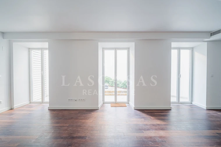 Apartamento T3 para Venda em Arroios Foto 2