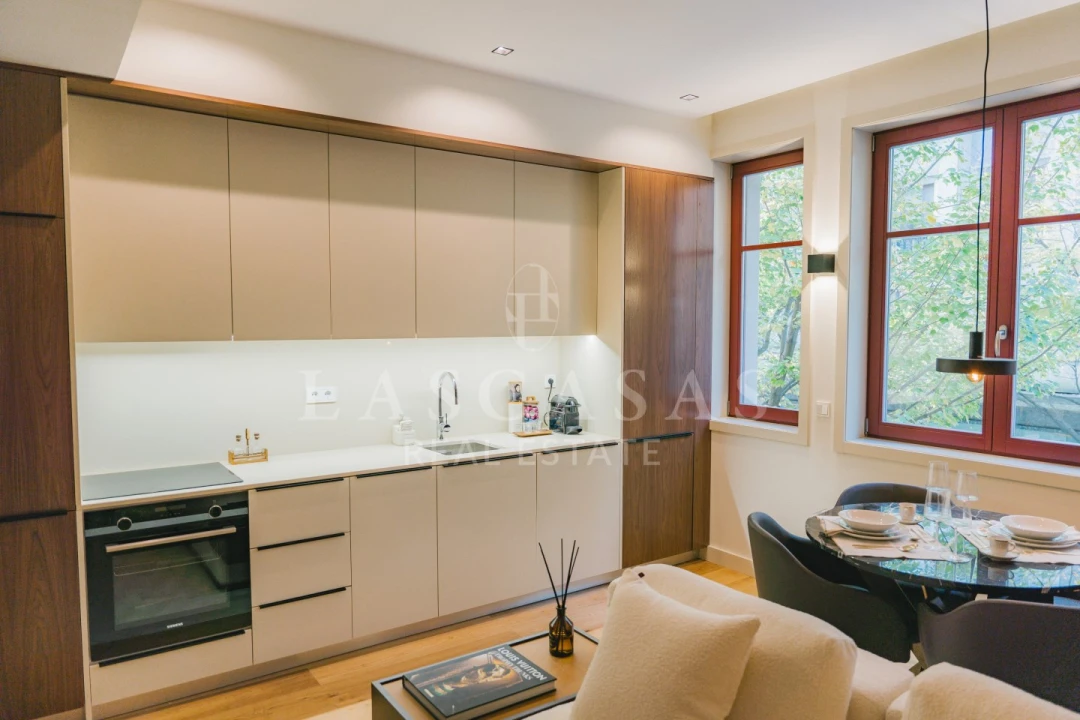 Apartamento T1 para Venda em Cedofeita, Santo Ildefonso, Sé, Miragaia, São Nicolau e Vitória Foto 4