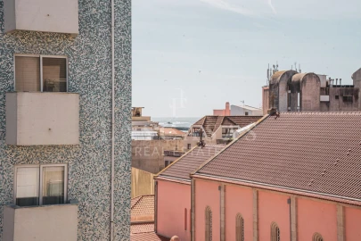 Apartamento T3 para Venda em Póvoa de Varzim, Beiriz e Argivai
