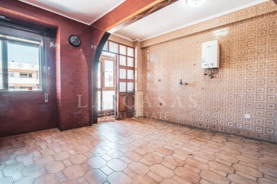 Apartamento T3 para Venda em Póvoa de Varzim, Beiriz e Argivai