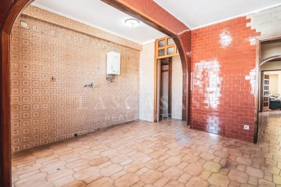 Apartamento T3 para Venda em Póvoa de Varzim, Beiriz e Argivai
