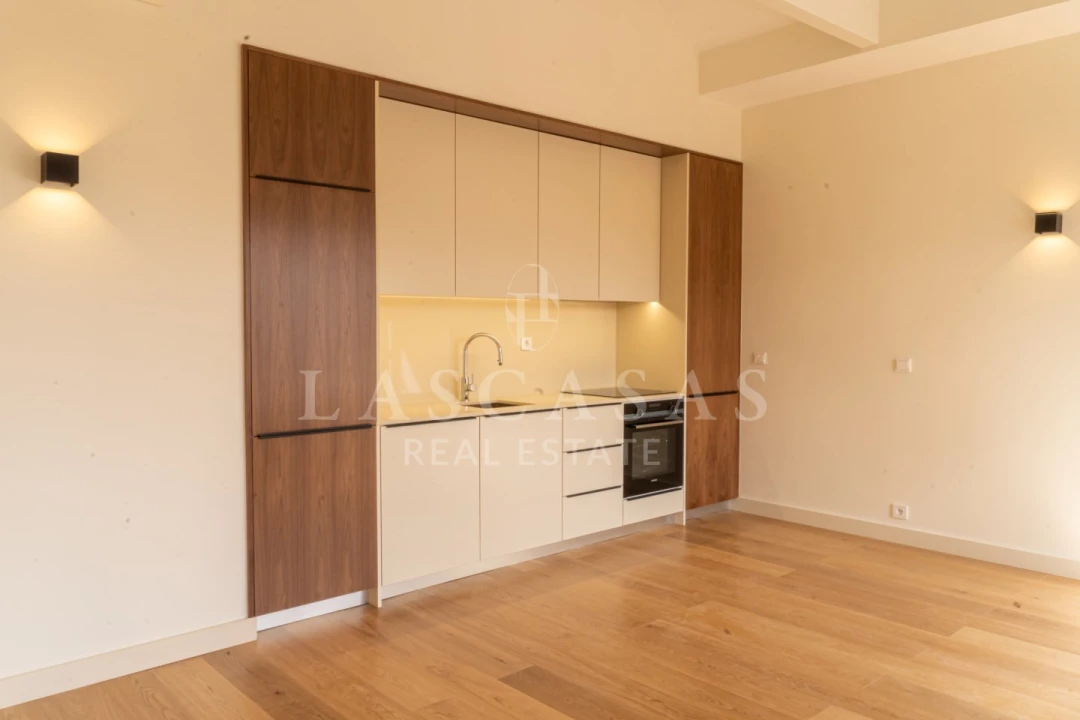 Apartamento T1 para Venda em Cedofeita, Santo Ildefonso, Sé, Miragaia, São Nicolau e Vitória Foto 2