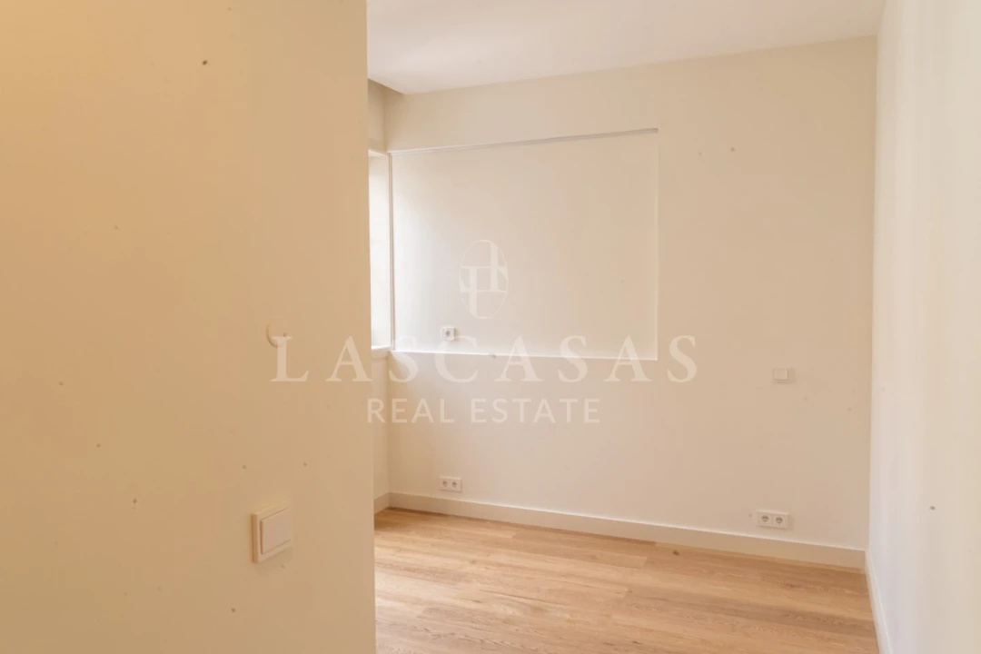 Apartamento T1 para Venda em Cedofeita, Santo Ildefonso, Sé, Miragaia, São Nicolau e Vitória Foto 19