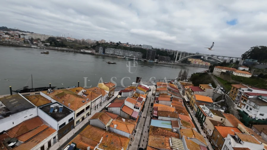 Moradia T2 para Venda em Santa Marinha e São Pedro da Afurada Foto 17