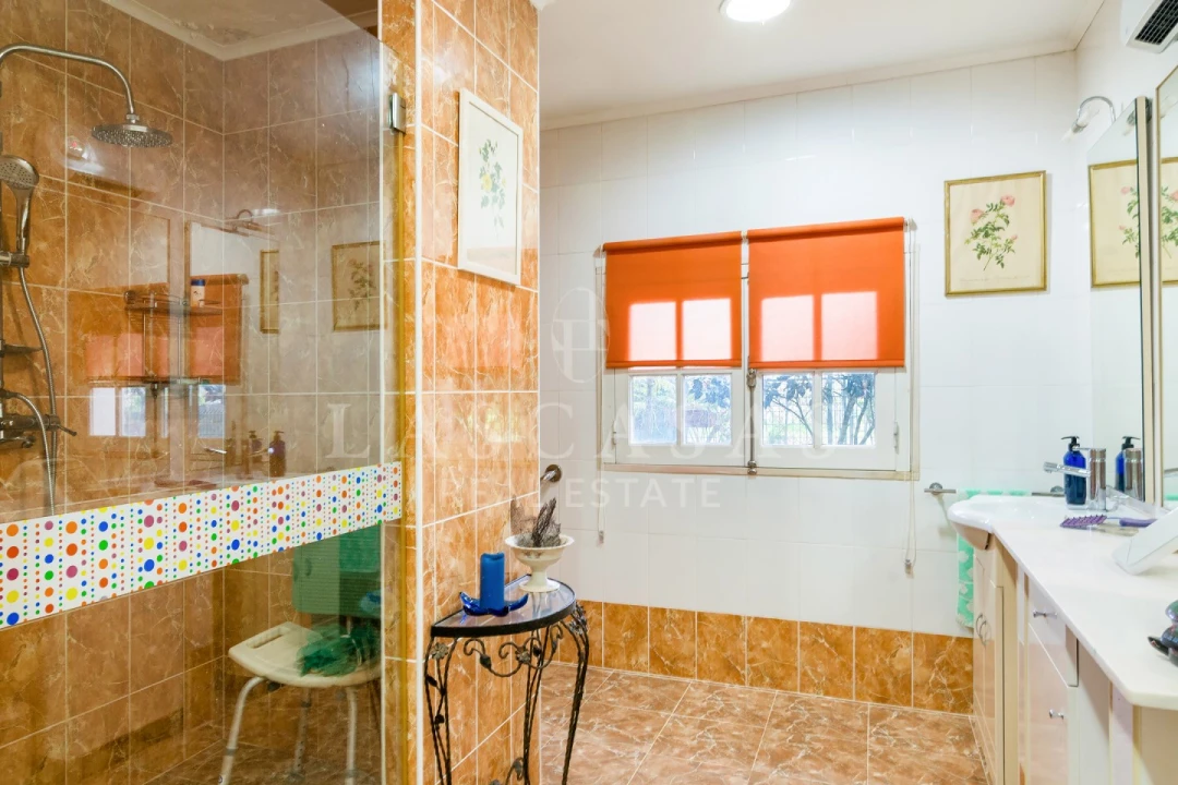 Quinta T2 para Venda em Colares Foto 16