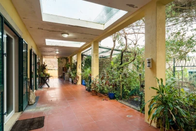 Quinta T2 para Venda em Colares