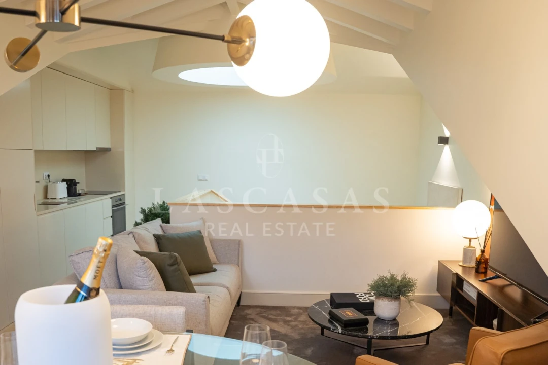 Apartamento T2 para Venda em Cedofeita, Santo Ildefonso, Sé, Miragaia, São Nicolau e Vitória Foto 2