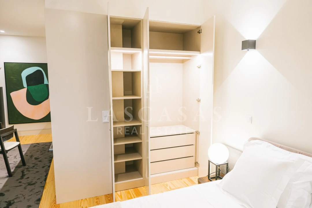 Apartamento para Venda em Cedofeita, Santo Ildefonso, Sé, Miragaia, São Nicolau e Vitória Foto 17