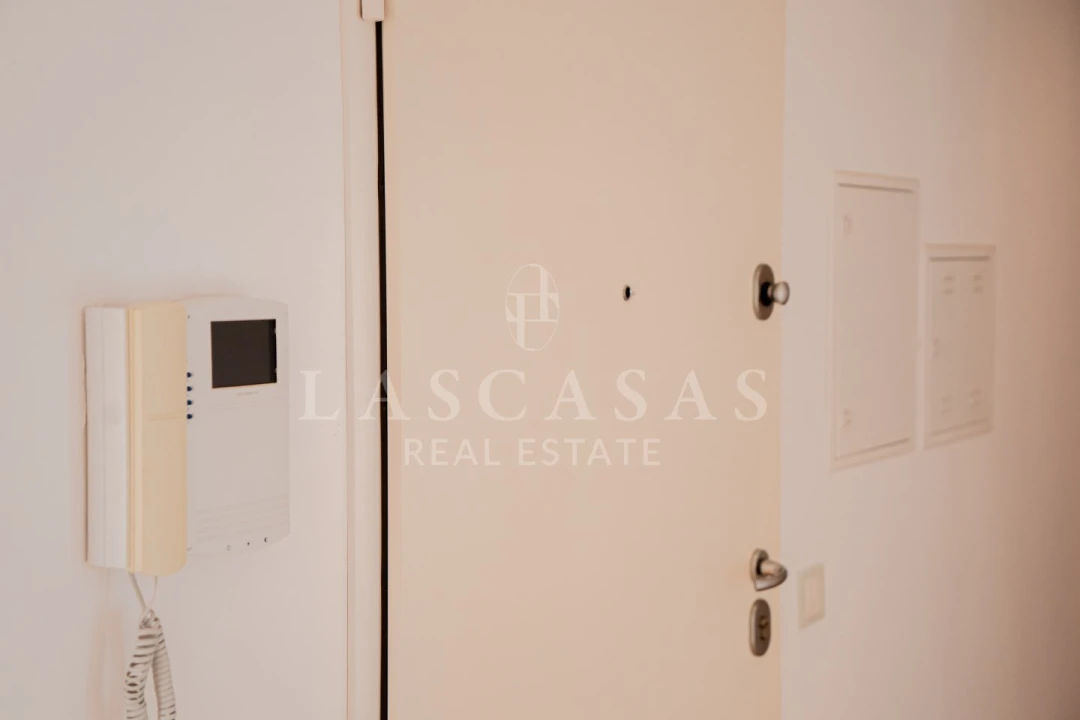 Apartamento T2 para Venda em Santo António Foto 10