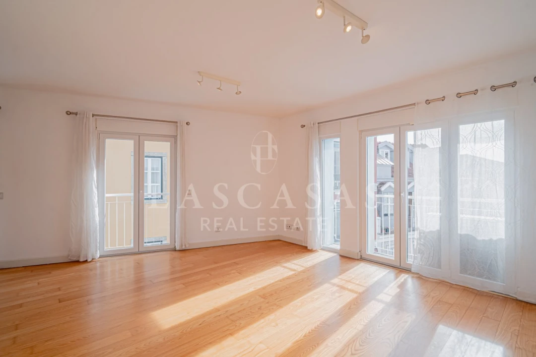 Apartamento T2 para Venda em Santo António Foto 14