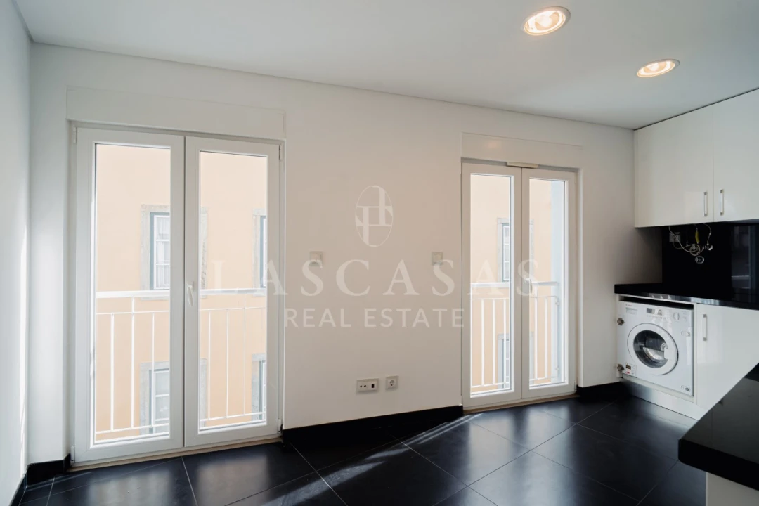Apartamento T2 para Venda em Santo António Foto 15