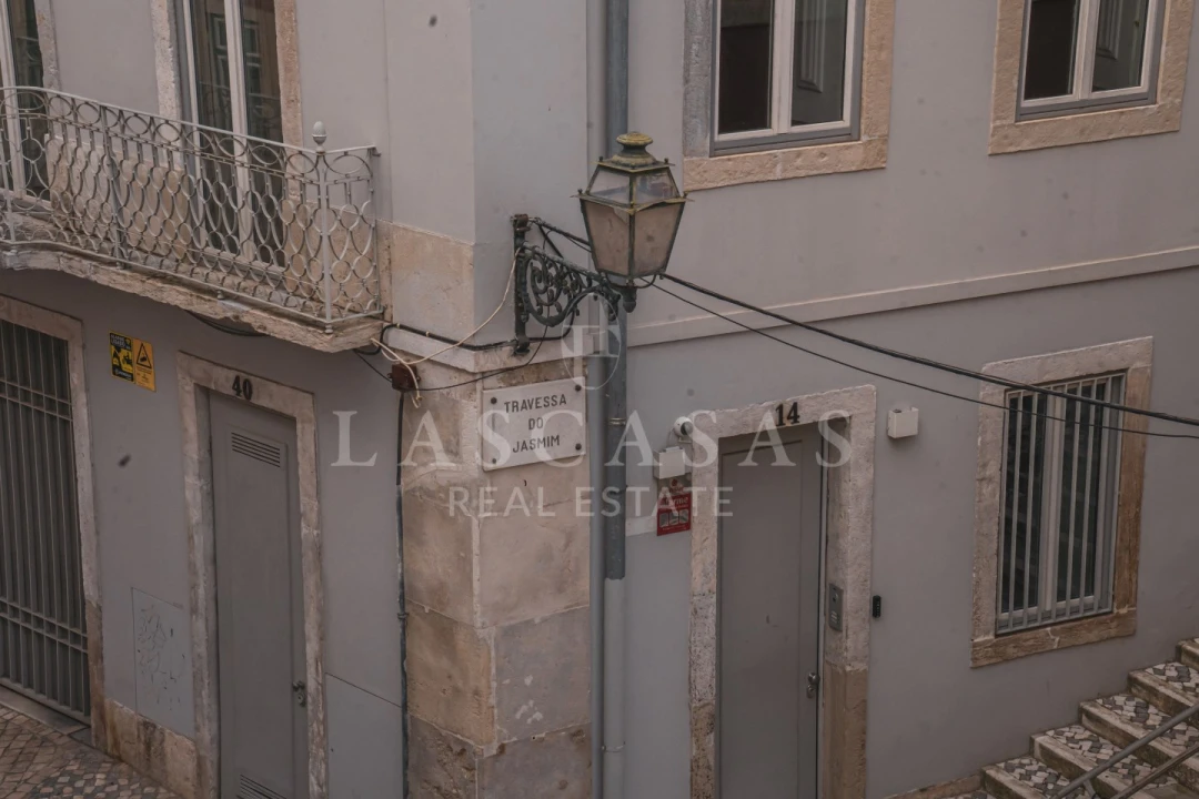 Apartamento T2 para Venda em Santo António Foto 34