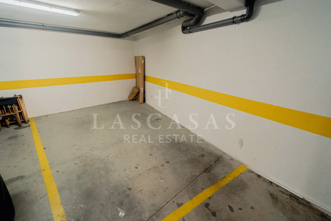 Apartamento T2 para Venda em Santo António Foto 28