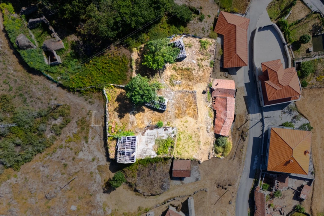 Moradia T3 para Venda em Basto (São Clemente) Foto 29